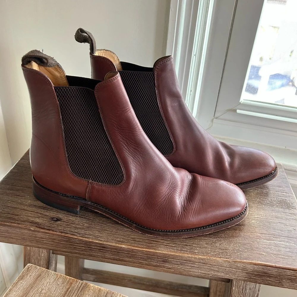 Charles Tyrwhitt Brown Chelsea boots classic pull on size 10.5 us